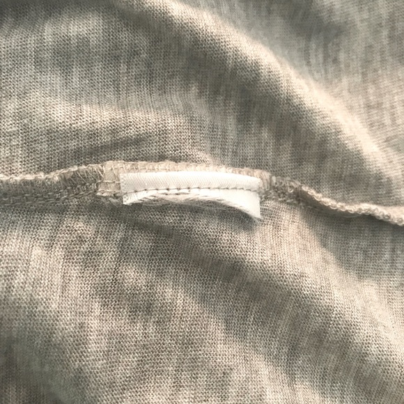 💥SALE💥 🔴2/$10 🆕 Denver Hayes Super Soft Heather Gray Henley Tee - Picture 5 of 6